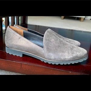 PAUL GREEN Suede Uptown Loafer